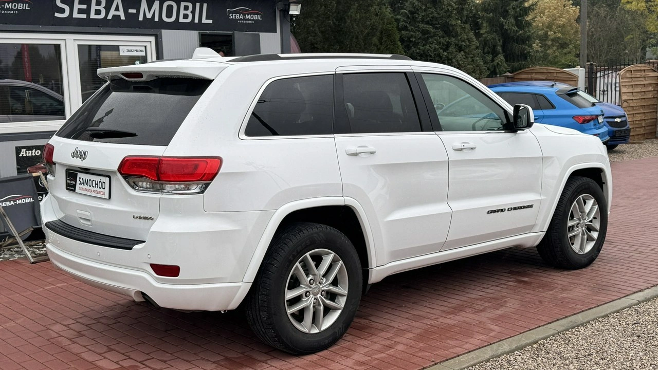 Jeep Grand Cherokee - Zdjęcie 19