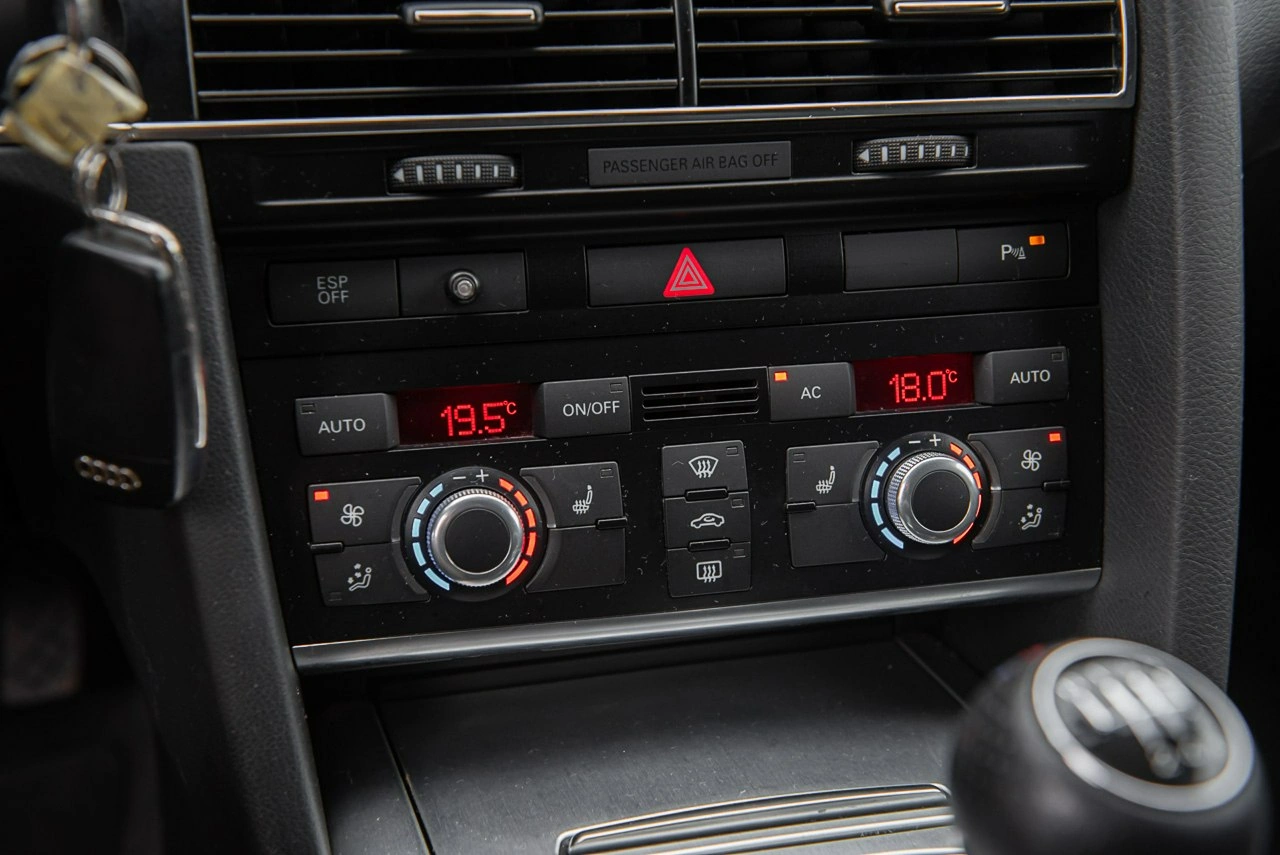 Audi A6 - Zdjęcie 23