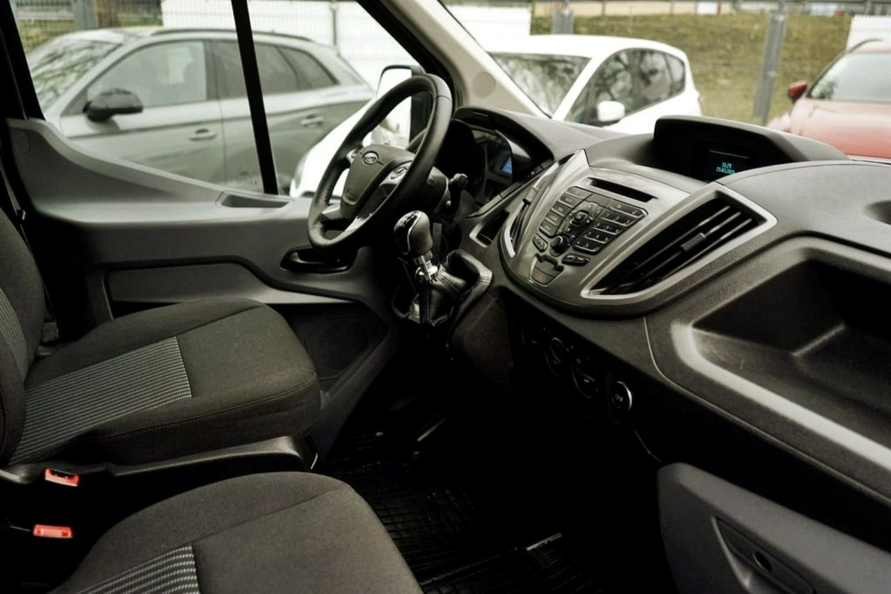 Ford Transit - Zdjęcie 19