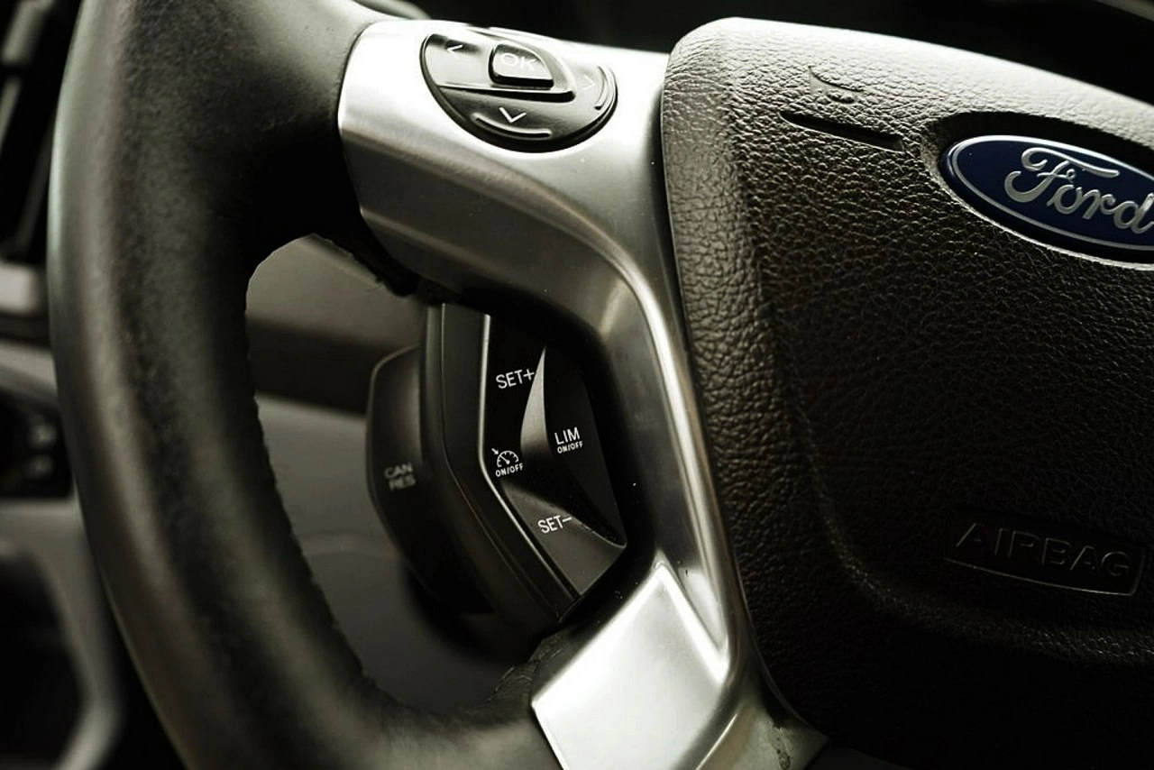 Ford Transit - Zdjęcie 25