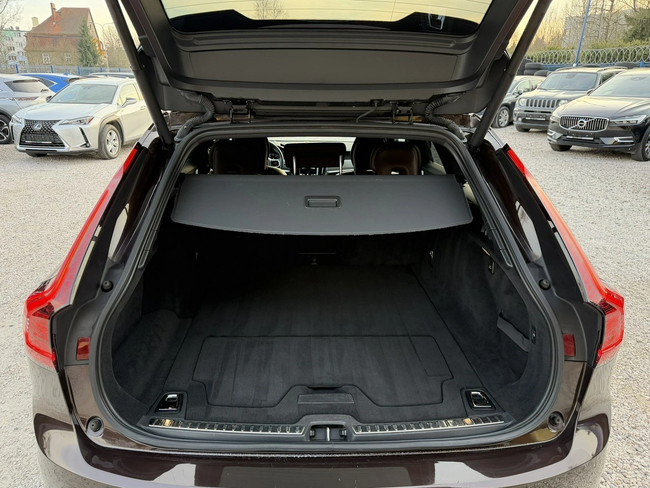 Volvo V90 - Zdjęcie 46