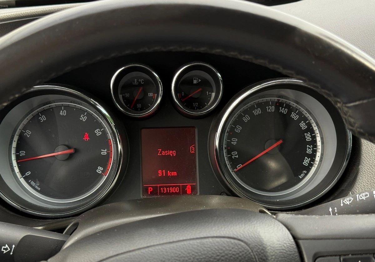 Opel Insignia - Zdjęcie 26