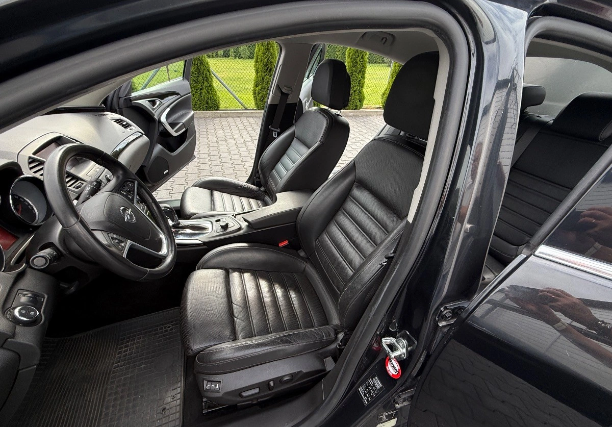 Opel Insignia - Zdjęcie 14