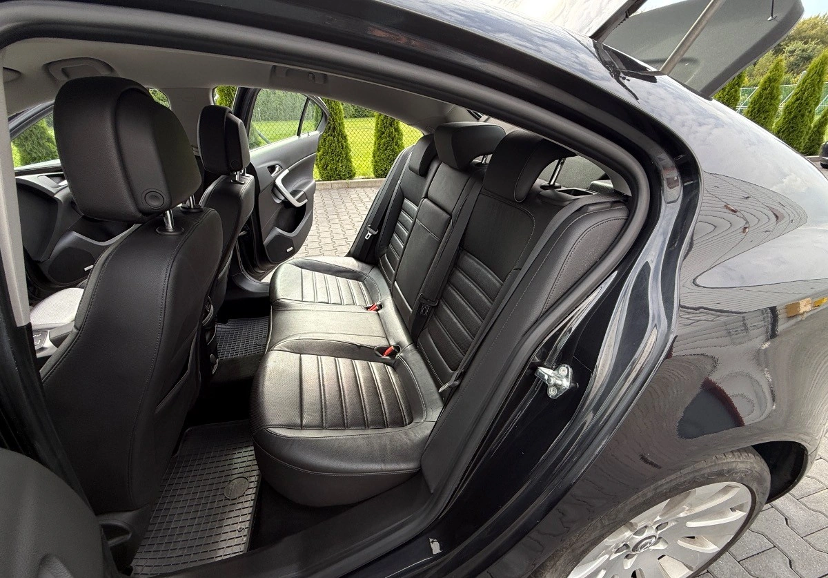 Opel Insignia - Zdjęcie 15