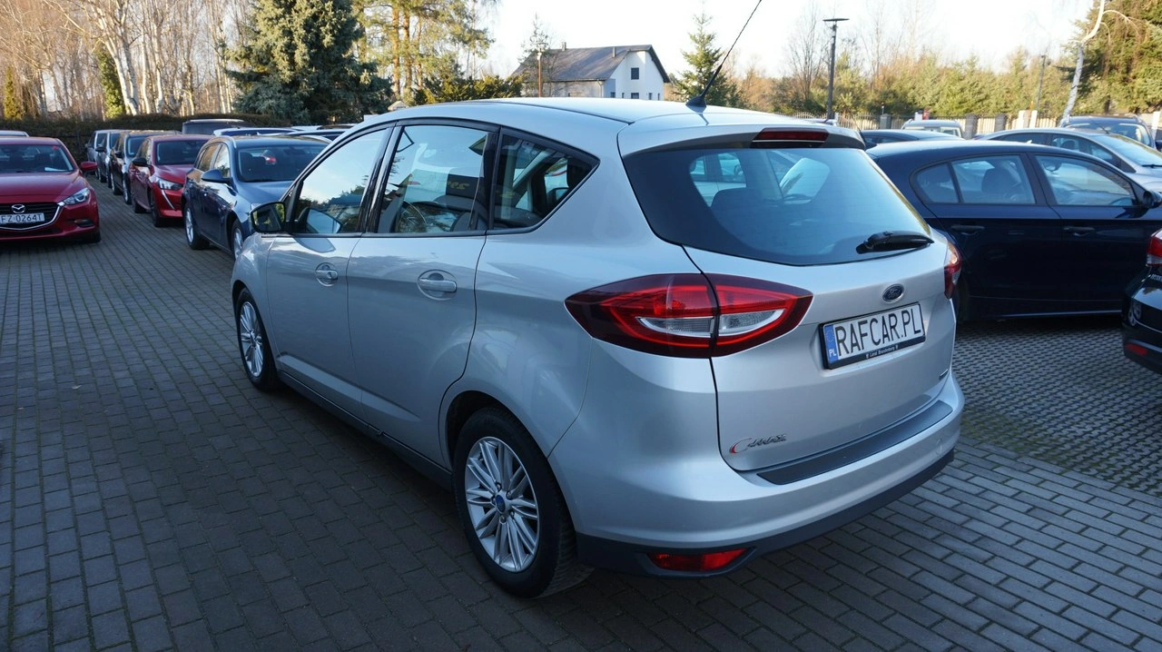 Ford C-MAX - Zdjęcie 8