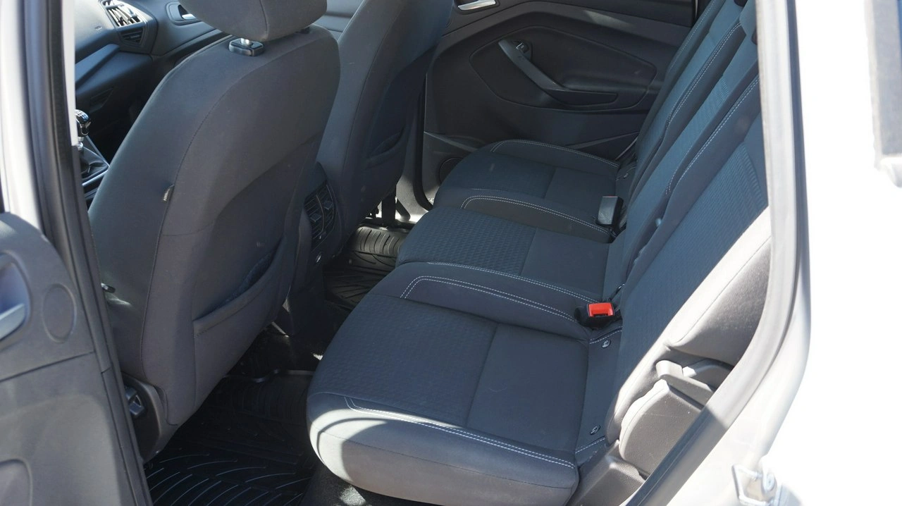 Ford C-MAX - Zdjęcie 8