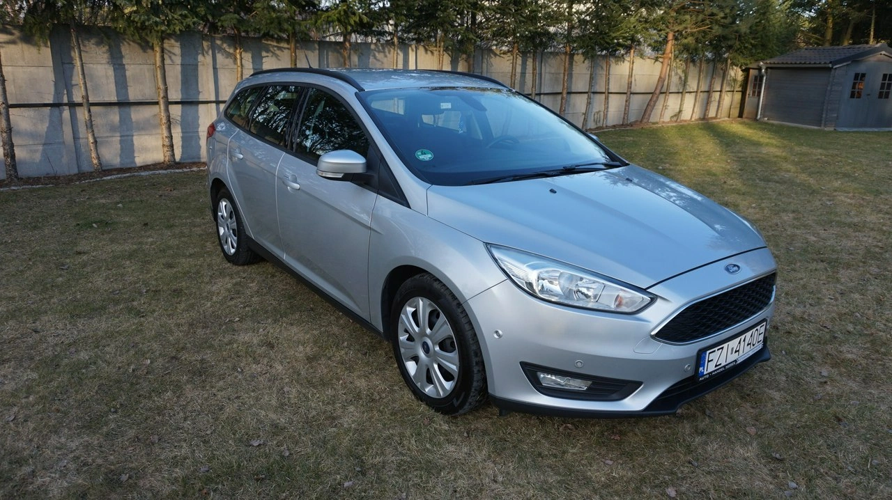 Ford Focus - Zdjęcie 2