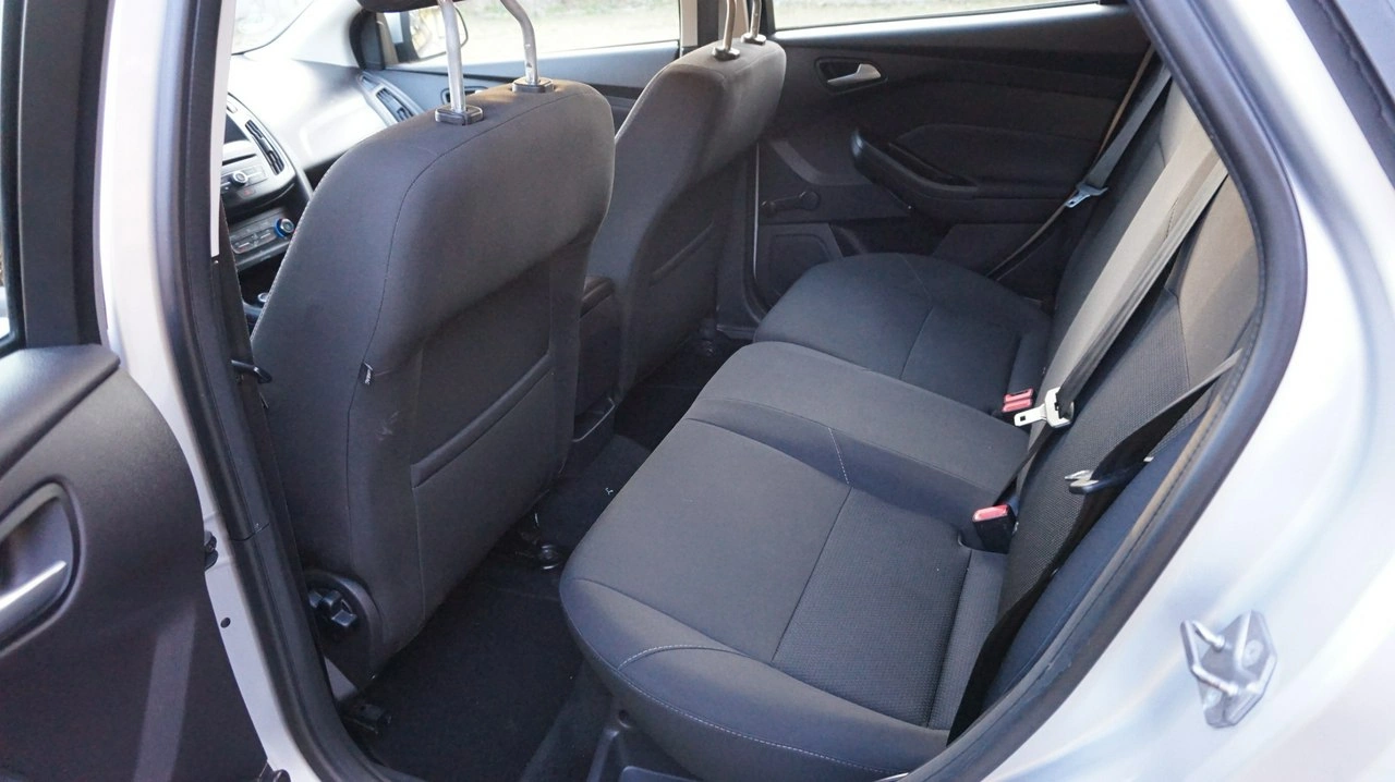 Ford Focus - Zdjęcie 8