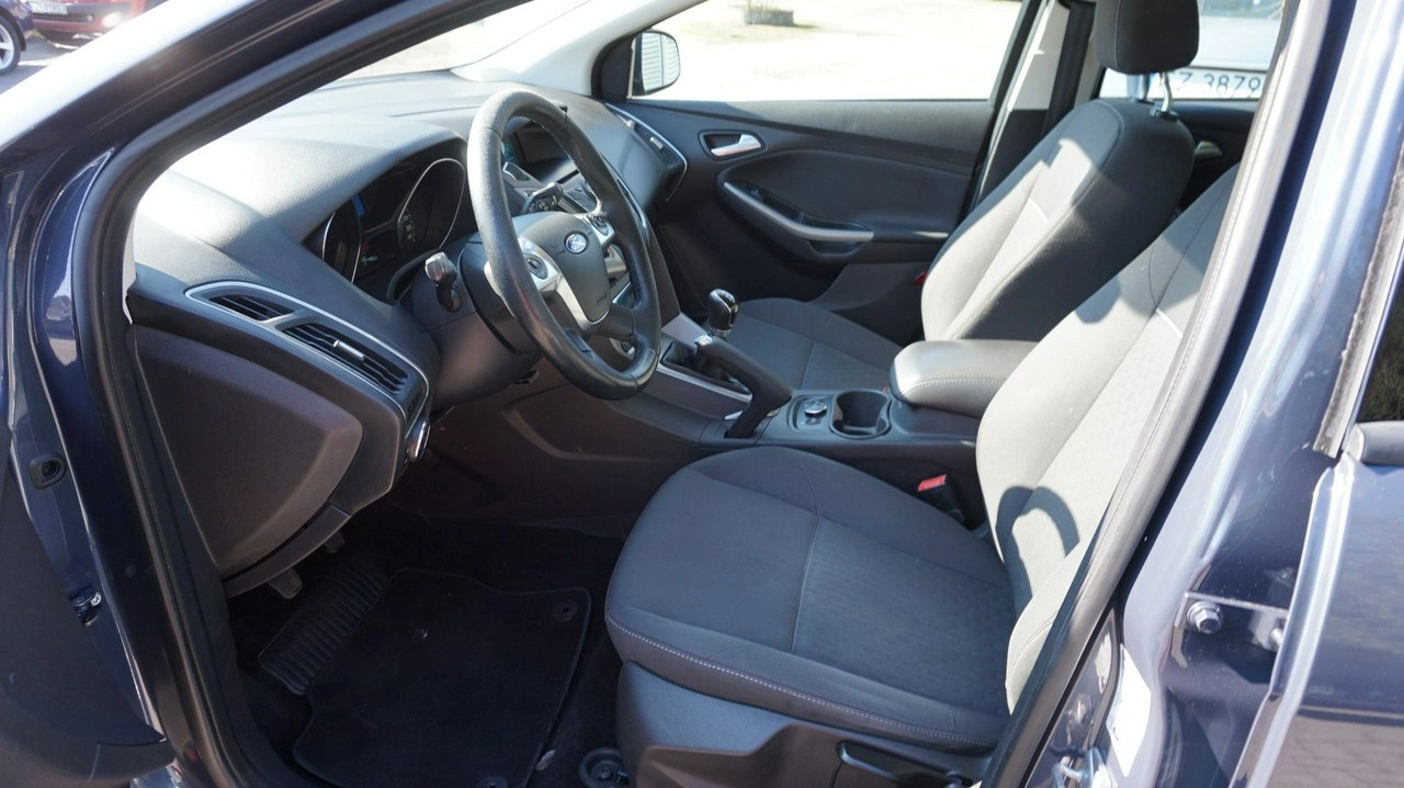 Ford Focus - Zdjęcie 10