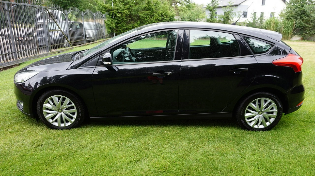 Ford Focus - Zdjęcie 9