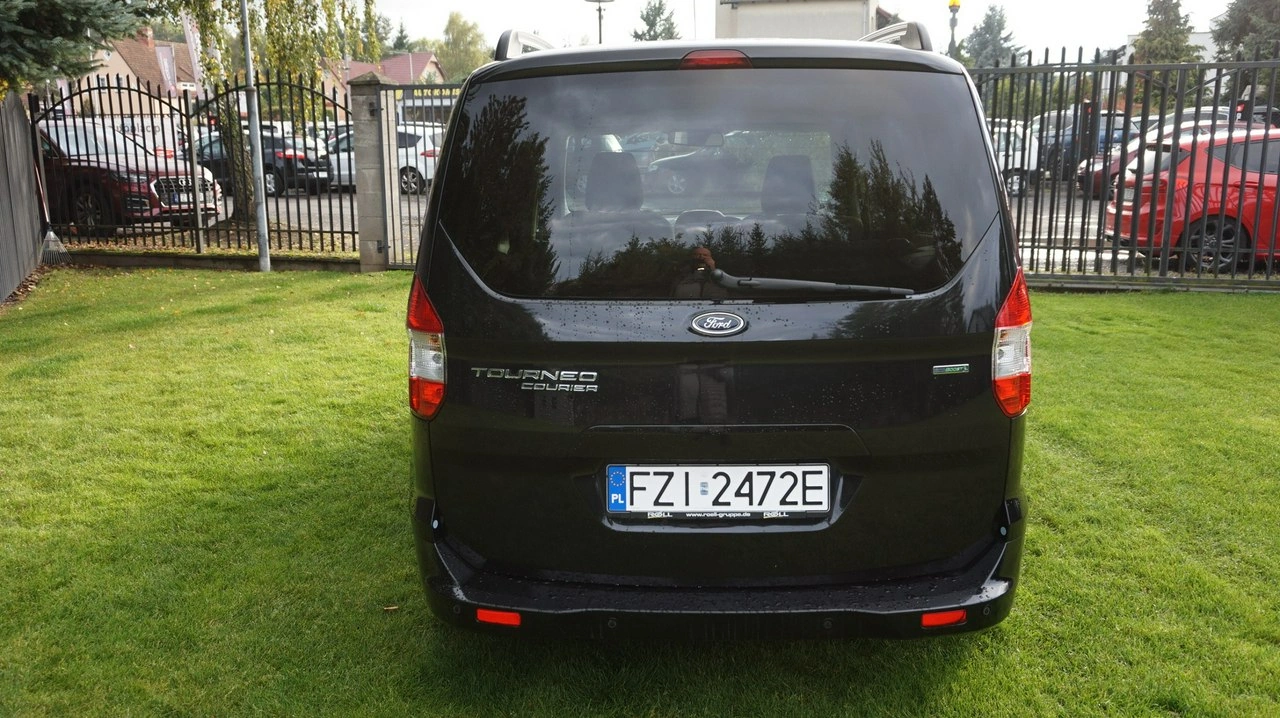 Ford Tourneo Courier - Zdjęcie 7