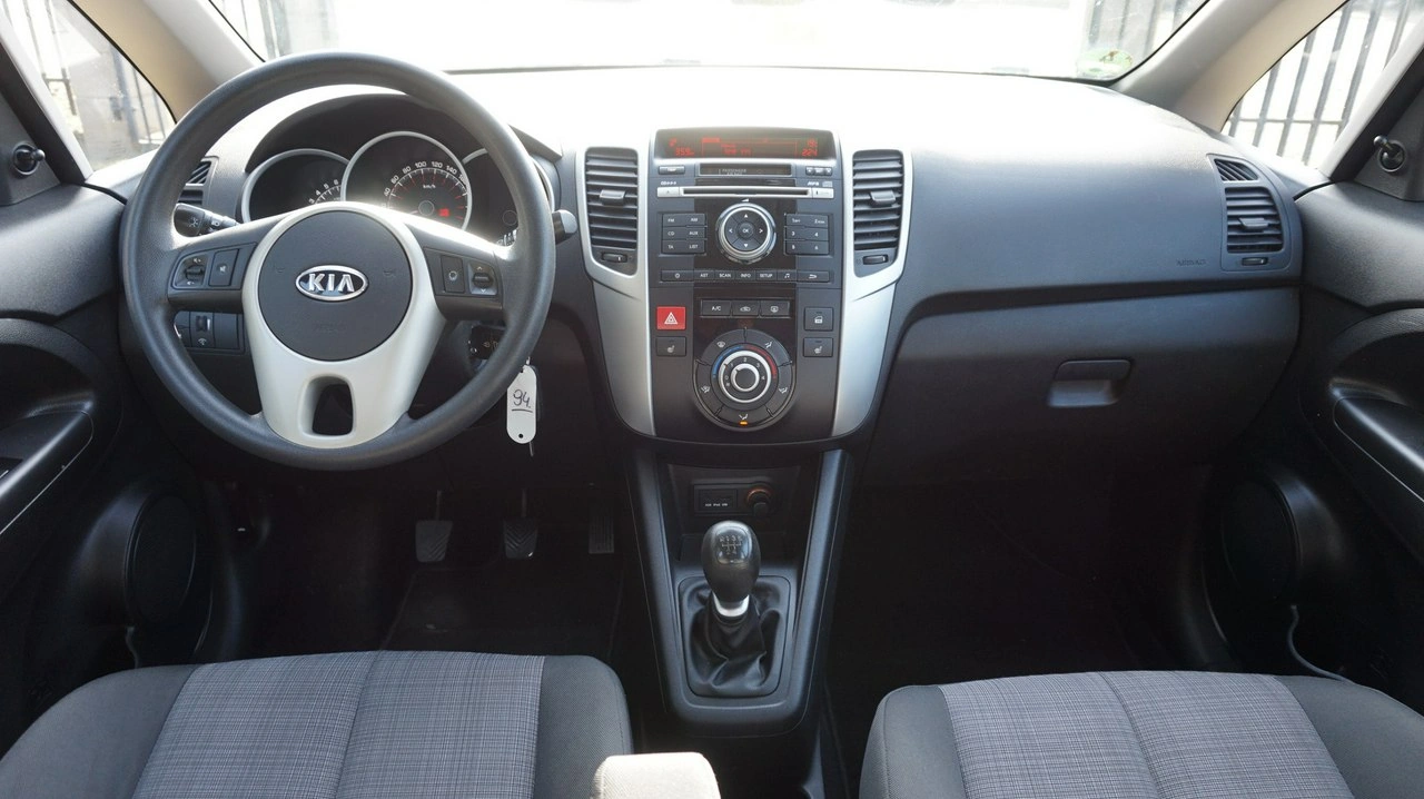 Kia Venga - Zdjęcie 9