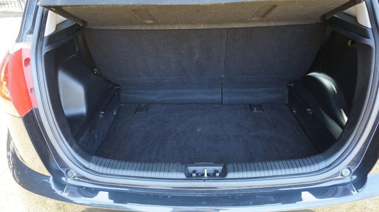 Kia Venga - Zdjęcie 11