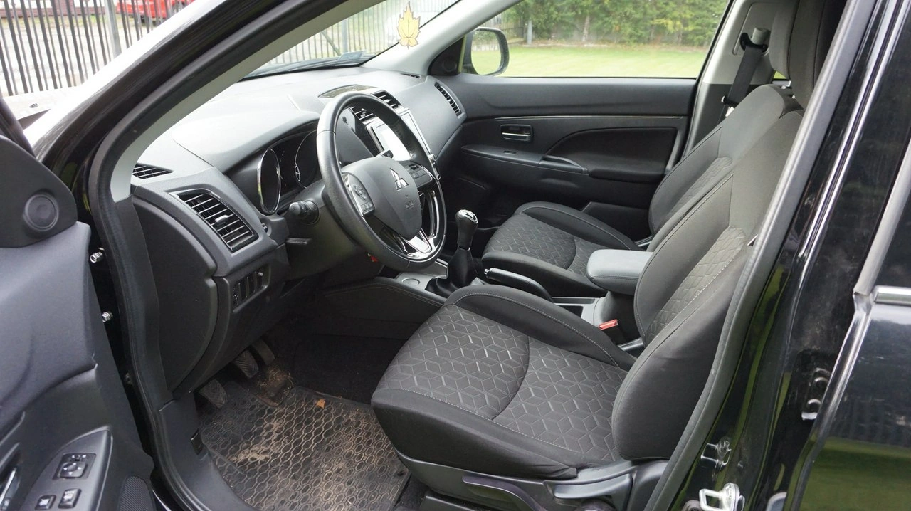 Mitsubishi ASX - Zdjęcie 10