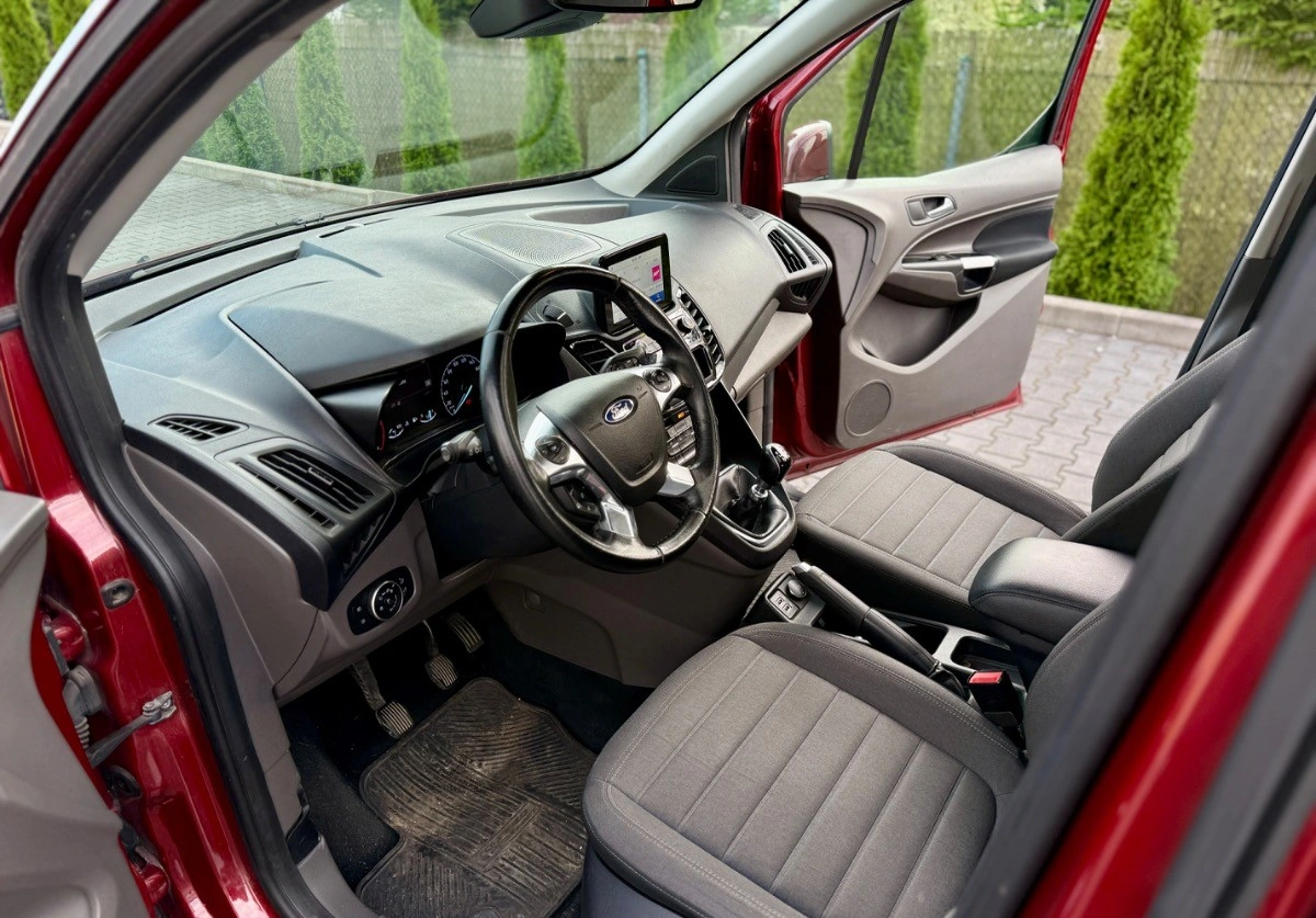 Ford Tourneo Connect Grand - Zdjęcie 7