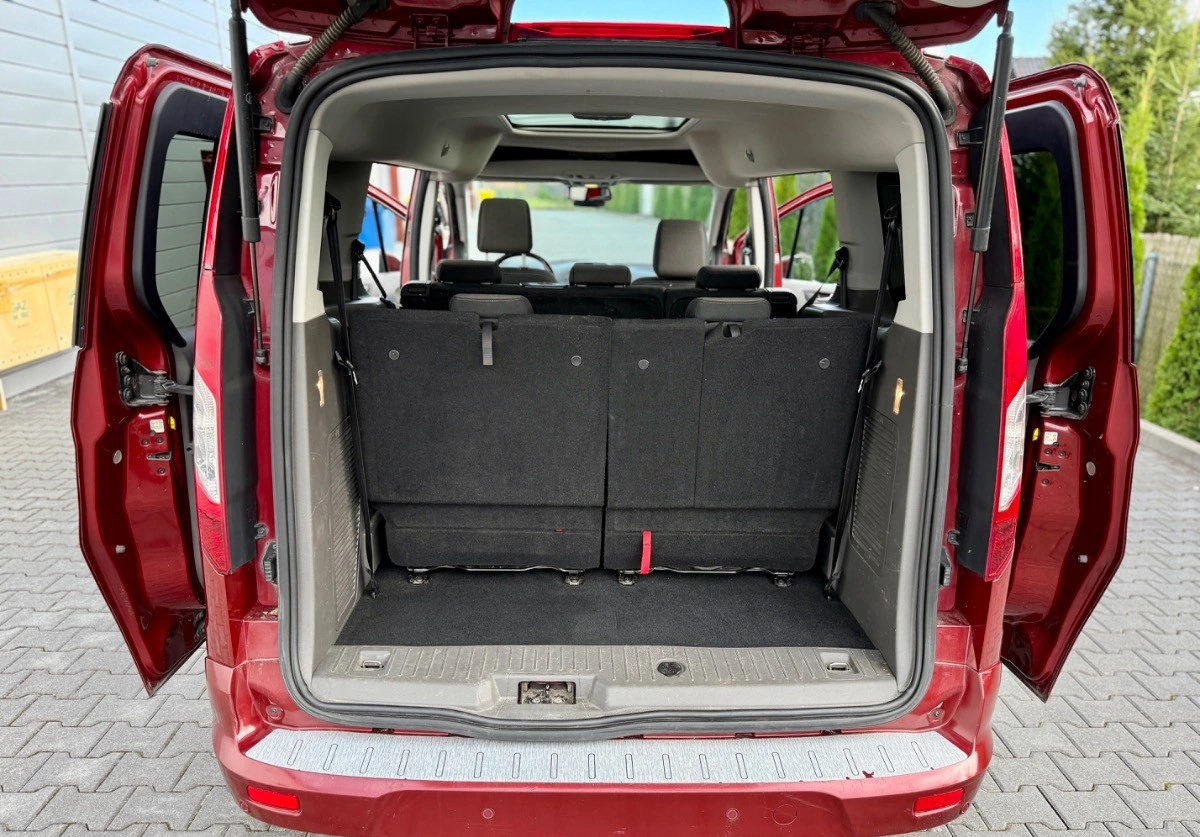 Ford Tourneo Connect Grand - Zdjęcie 10