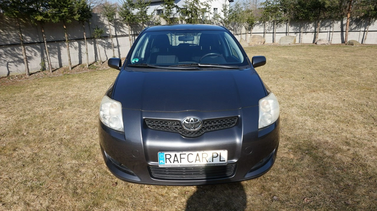 Toyota Auris - Zdjęcie 1