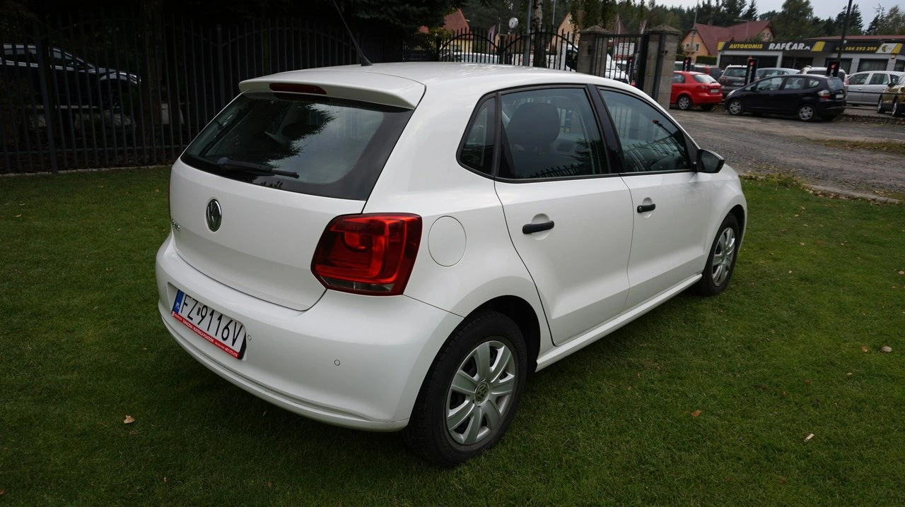 Volkswagen Polo - Zdjęcie 6