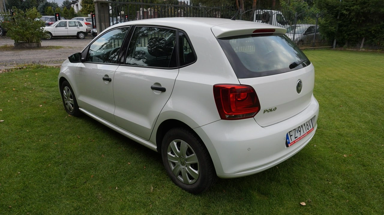 Volkswagen Polo - Zdjęcie 8