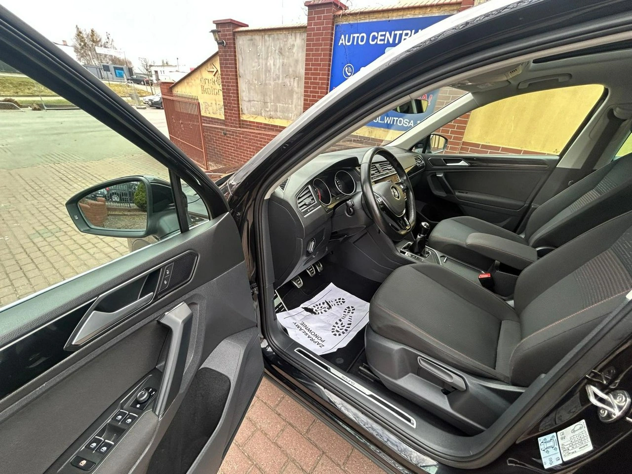 Volkswagen Tiguan - Zdjęcie 7