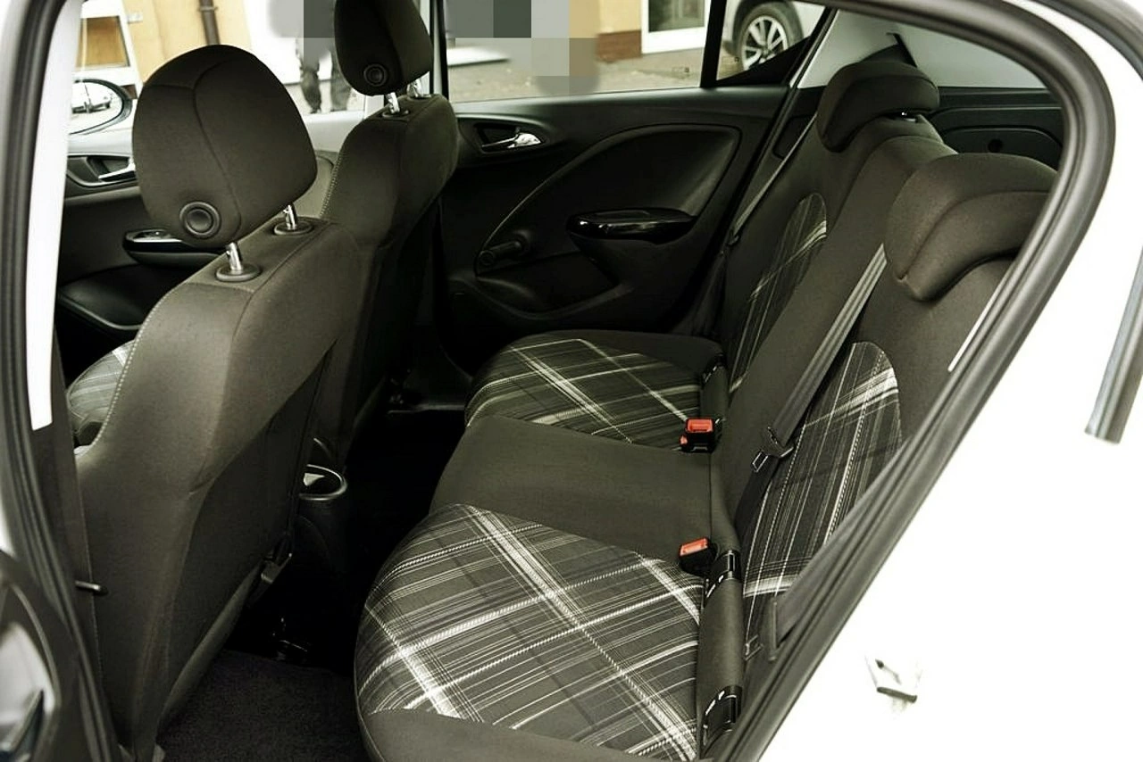 Opel Corsa - Zdjęcie 11