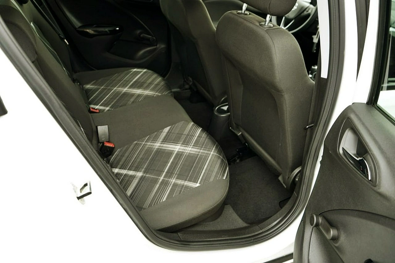 Opel Corsa - Zdjęcie 12