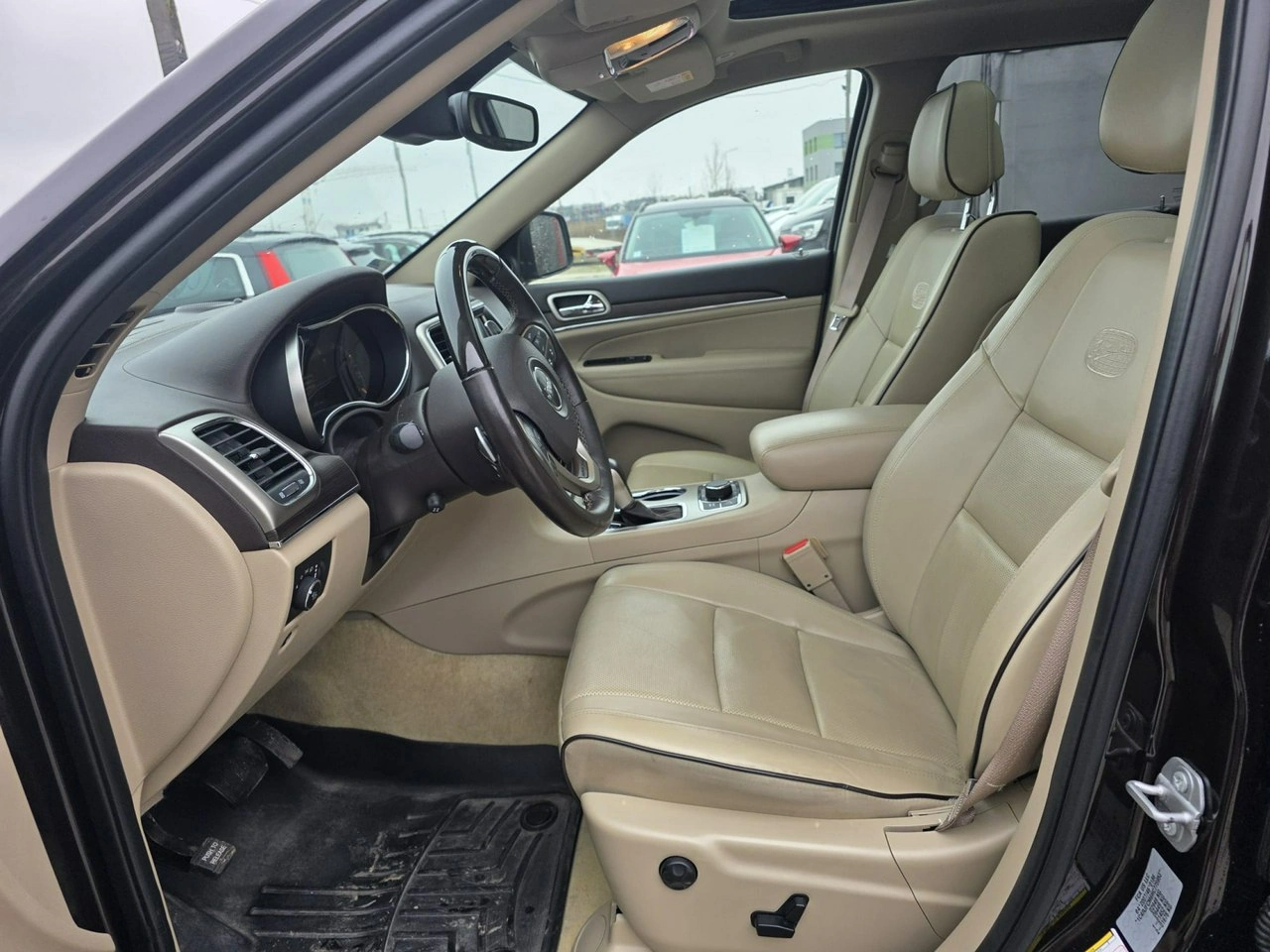 Jeep Grand Cherokee - Zdjęcie 9