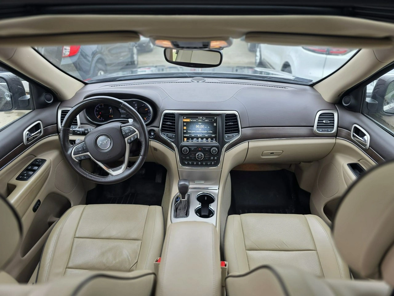 Jeep Grand Cherokee - Zdjęcie 16