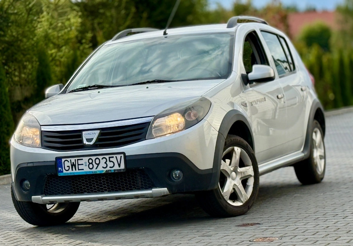 Dacia Sandero - Zdjęcie 3