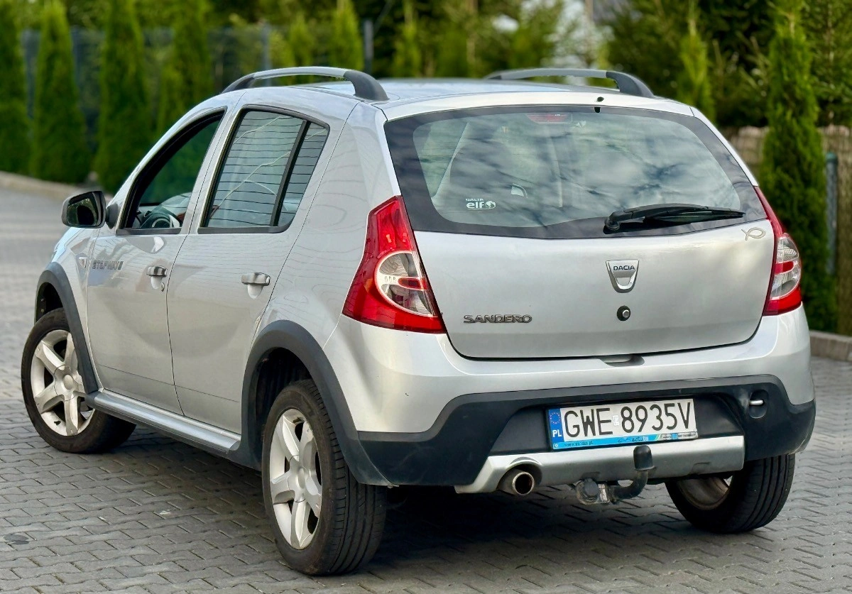 Dacia Sandero - Zdjęcie 18