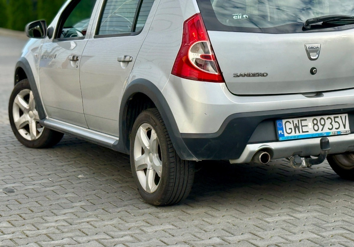 Dacia Sandero - Zdjęcie 20