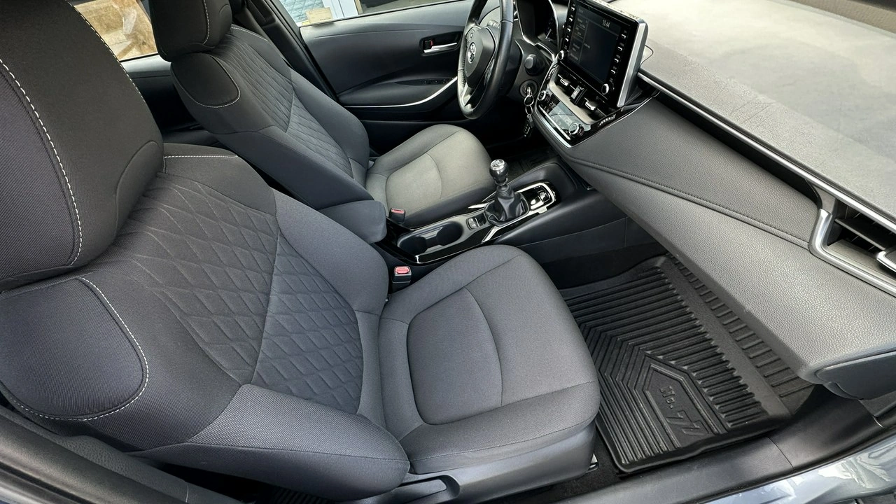 Toyota Corolla - Zdjęcie 24