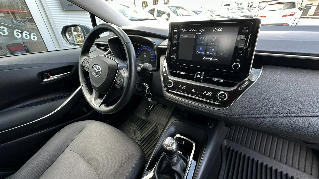 Toyota Corolla - Zdjęcie 25