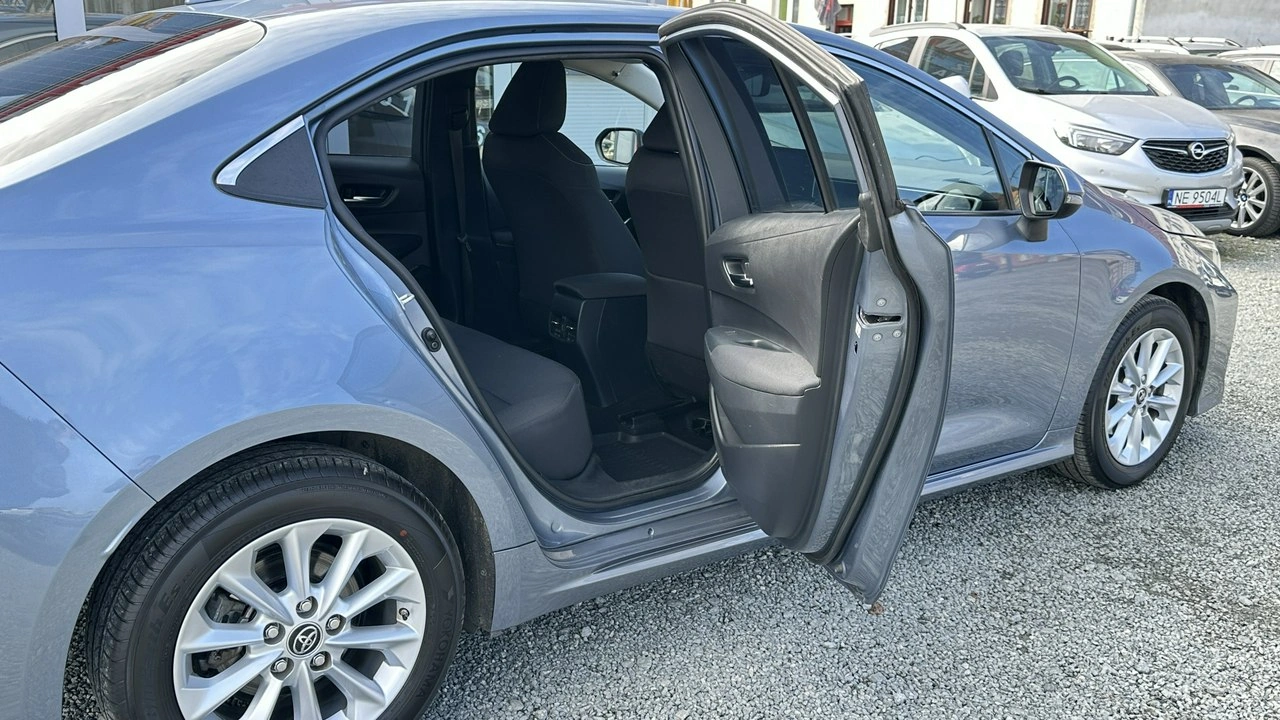 Toyota Corolla - Zdjęcie 27