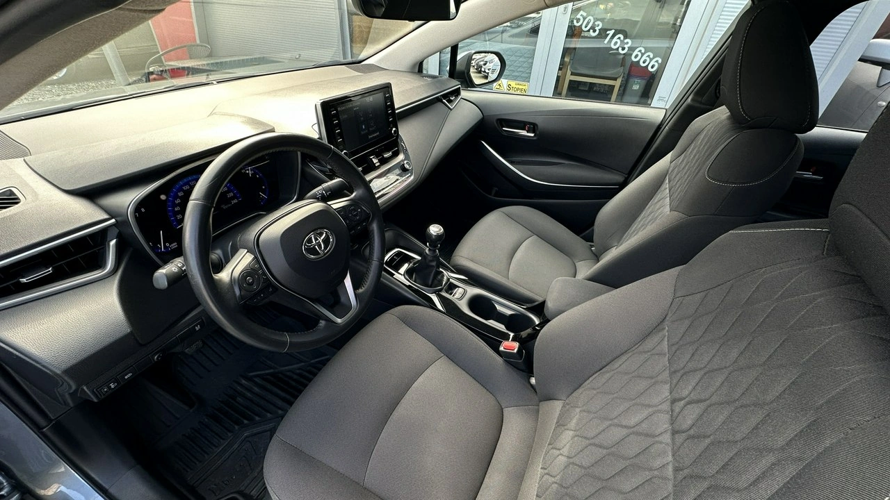Toyota Corolla - Zdjęcie 31