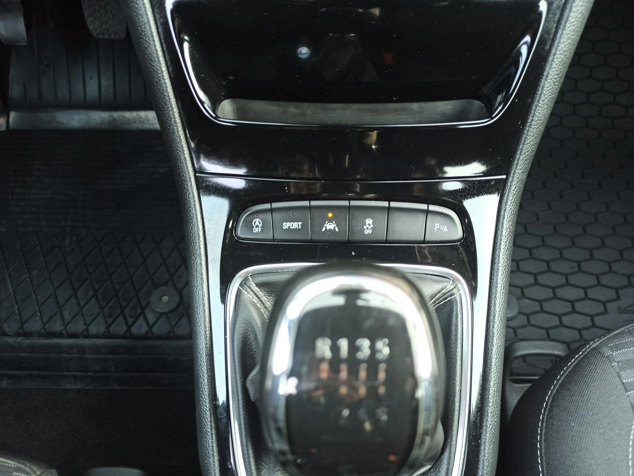 Opel Astra - Zdjęcie 15