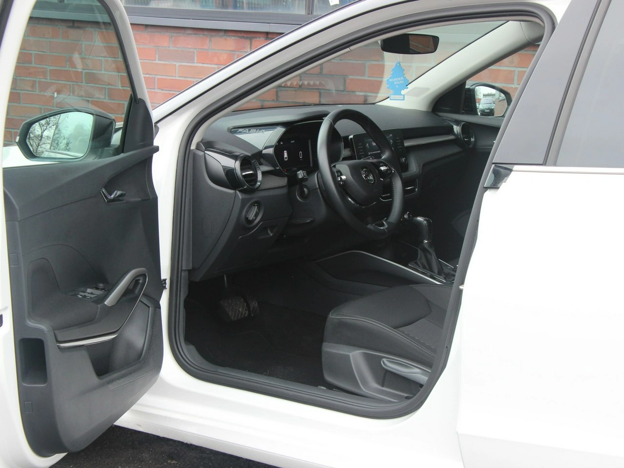 Skoda Fabia - Zdjęcie 10