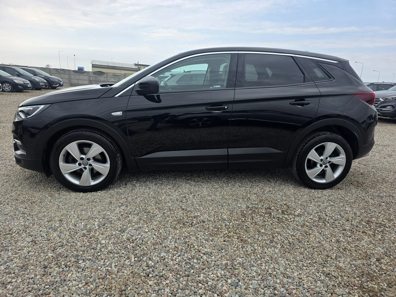 Opel Grandland X - Zdjęcie 11