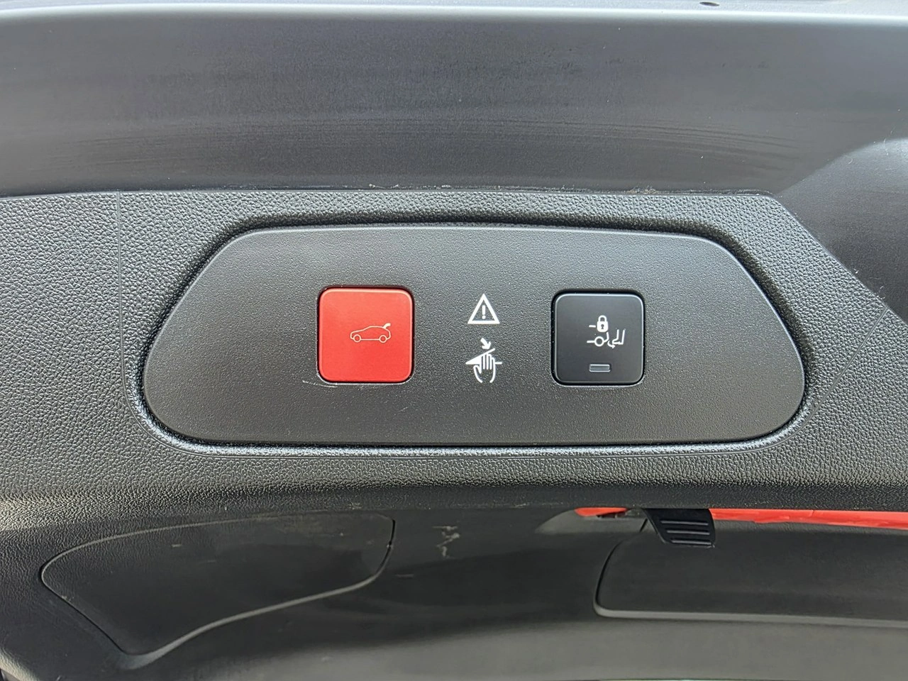 Opel Grandland X - Zdjęcie 25