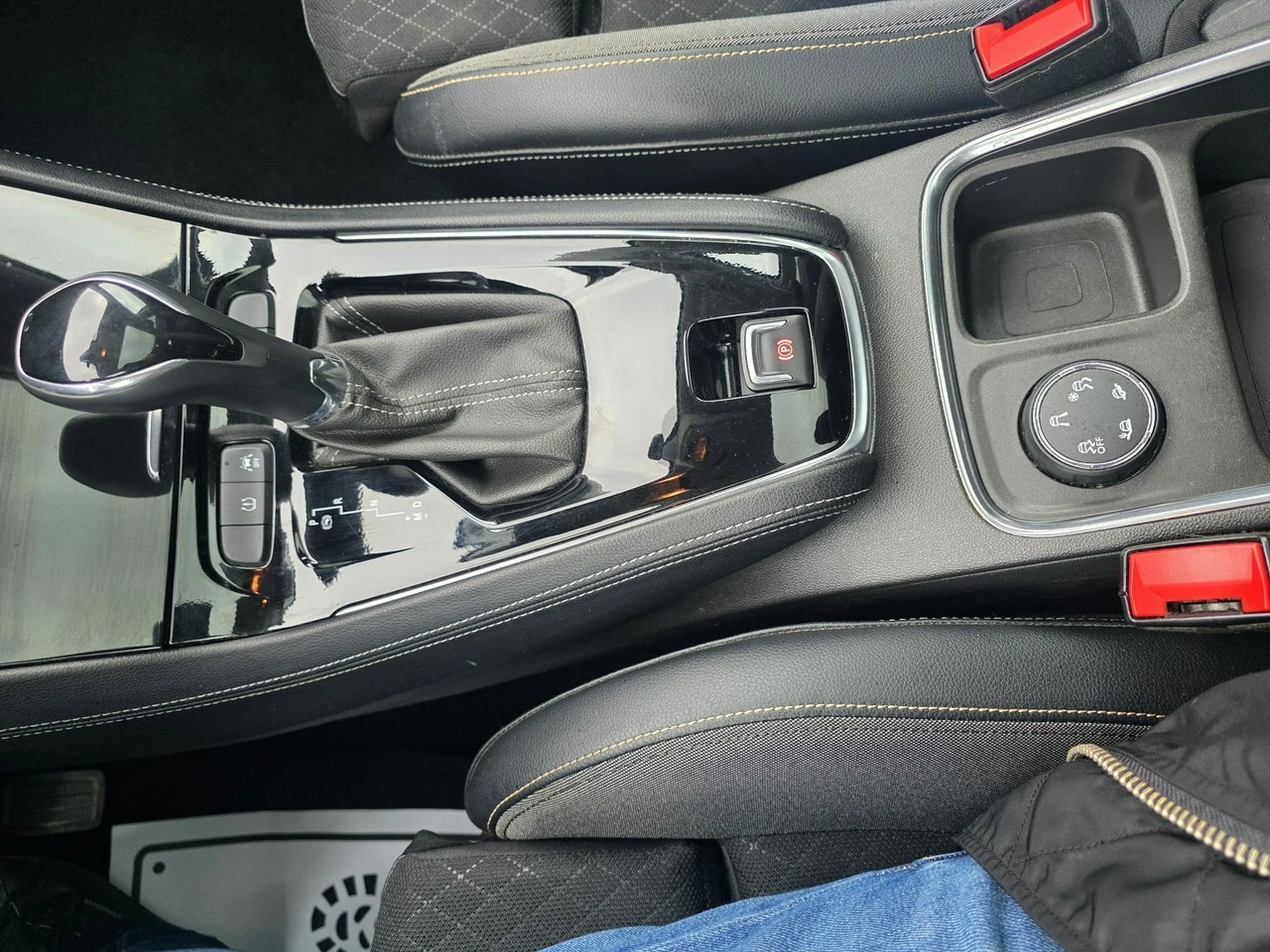 Opel Grandland X - Zdjęcie 35