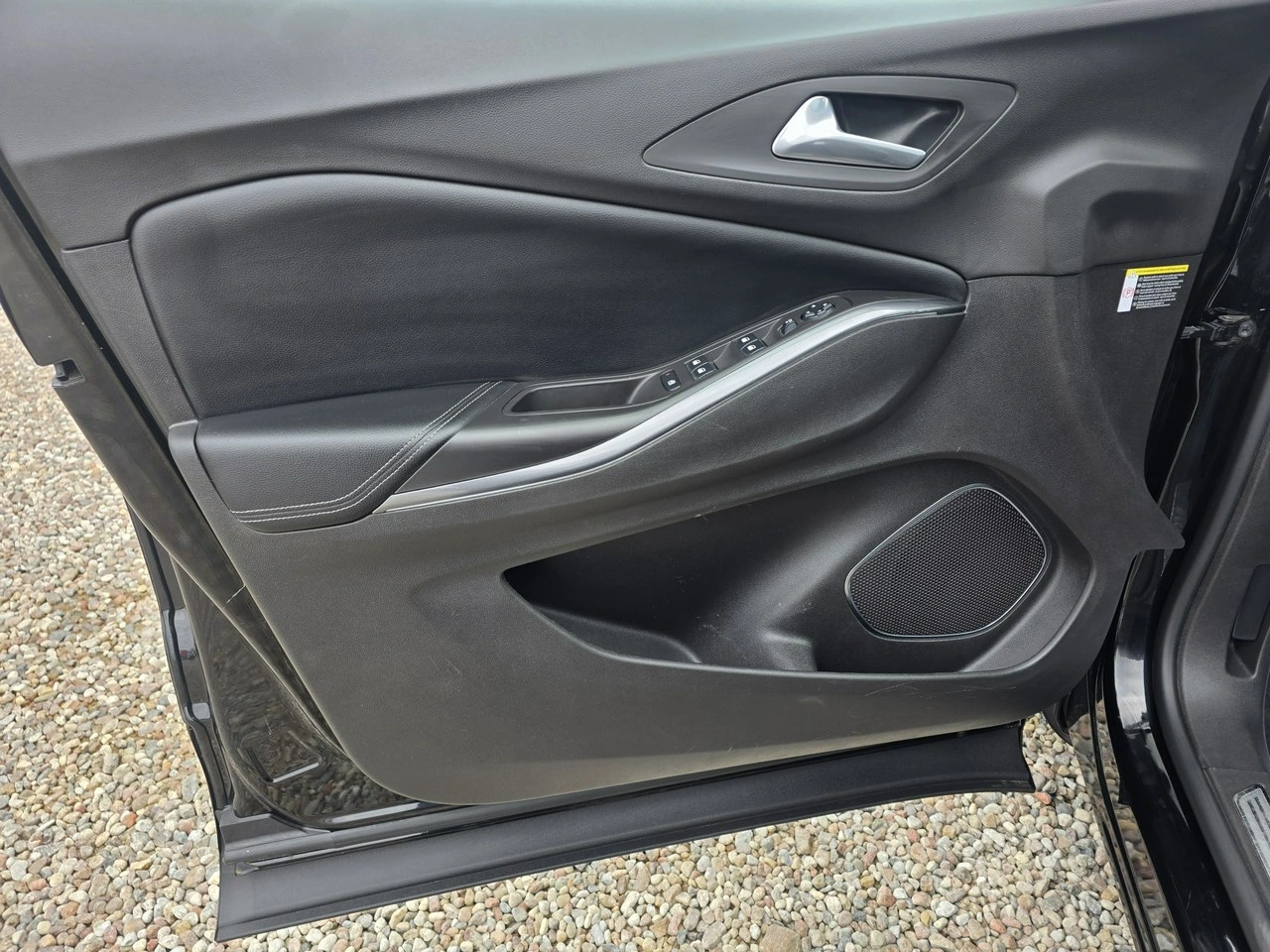 Opel Grandland X - Zdjęcie 37