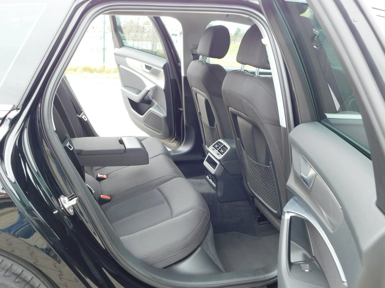 Audi A6 - Zdjęcie 9