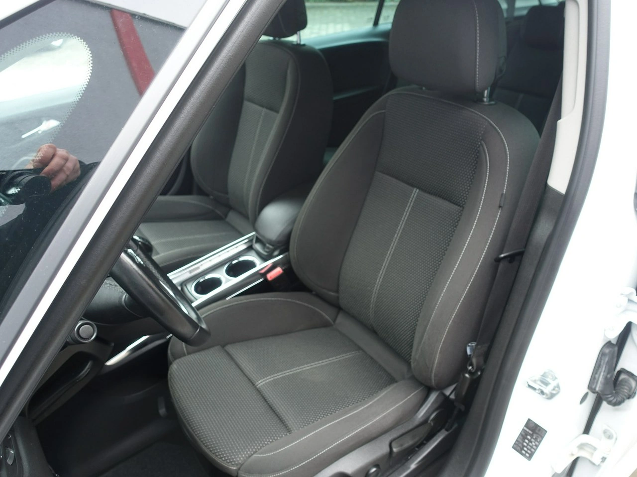 Opel Zafira - Zdjęcie 9