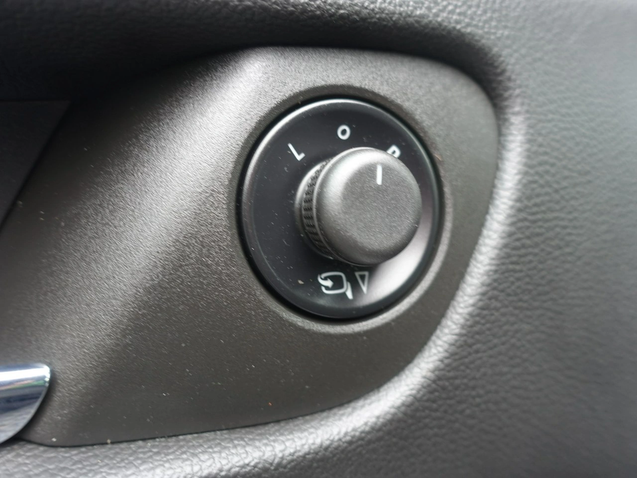 Opel Zafira - Zdjęcie 27