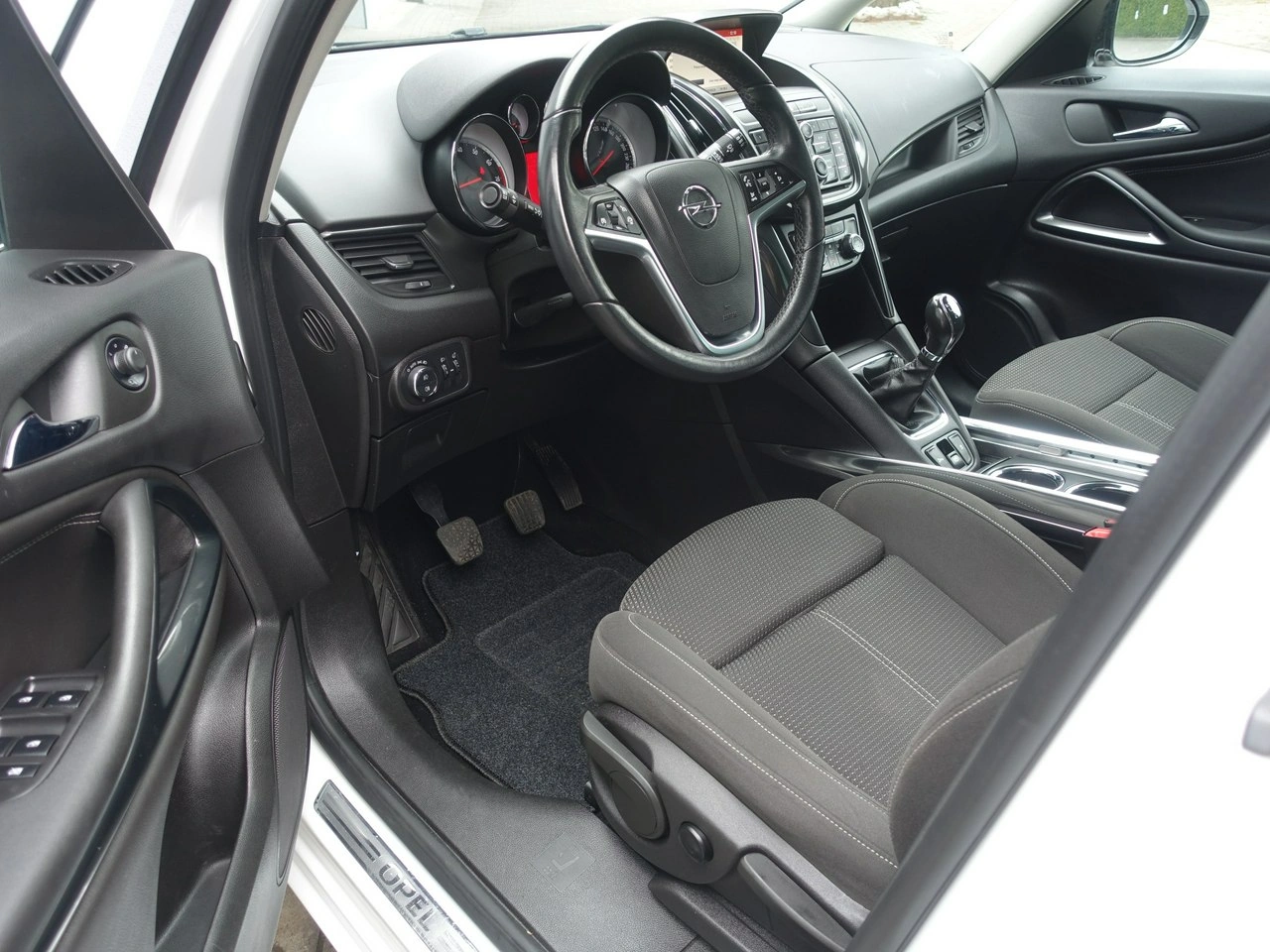 Opel Zafira - Zdjęcie 7