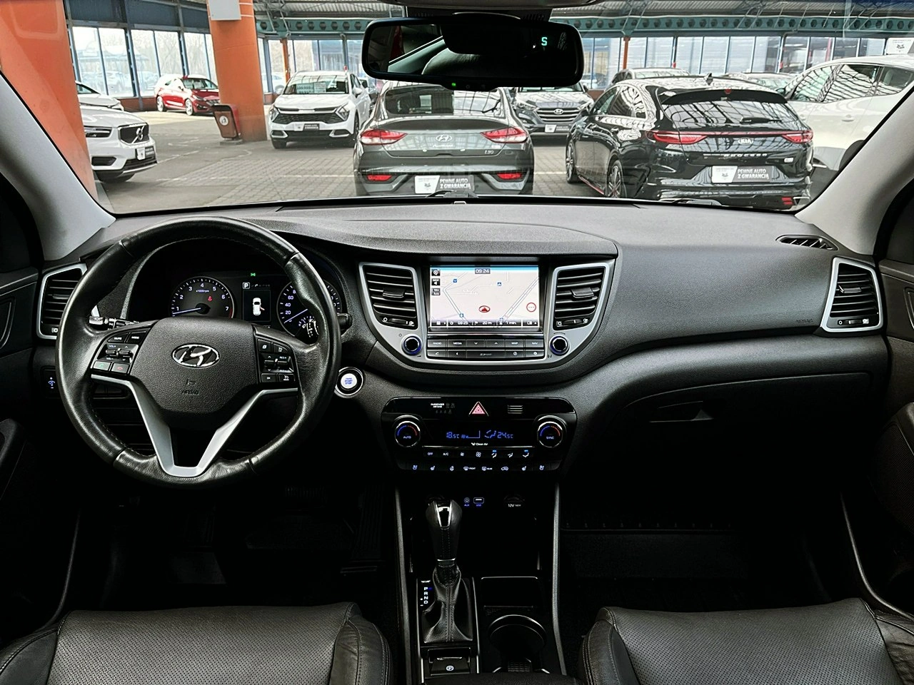 Hyundai Tucson - Zdjęcie 14