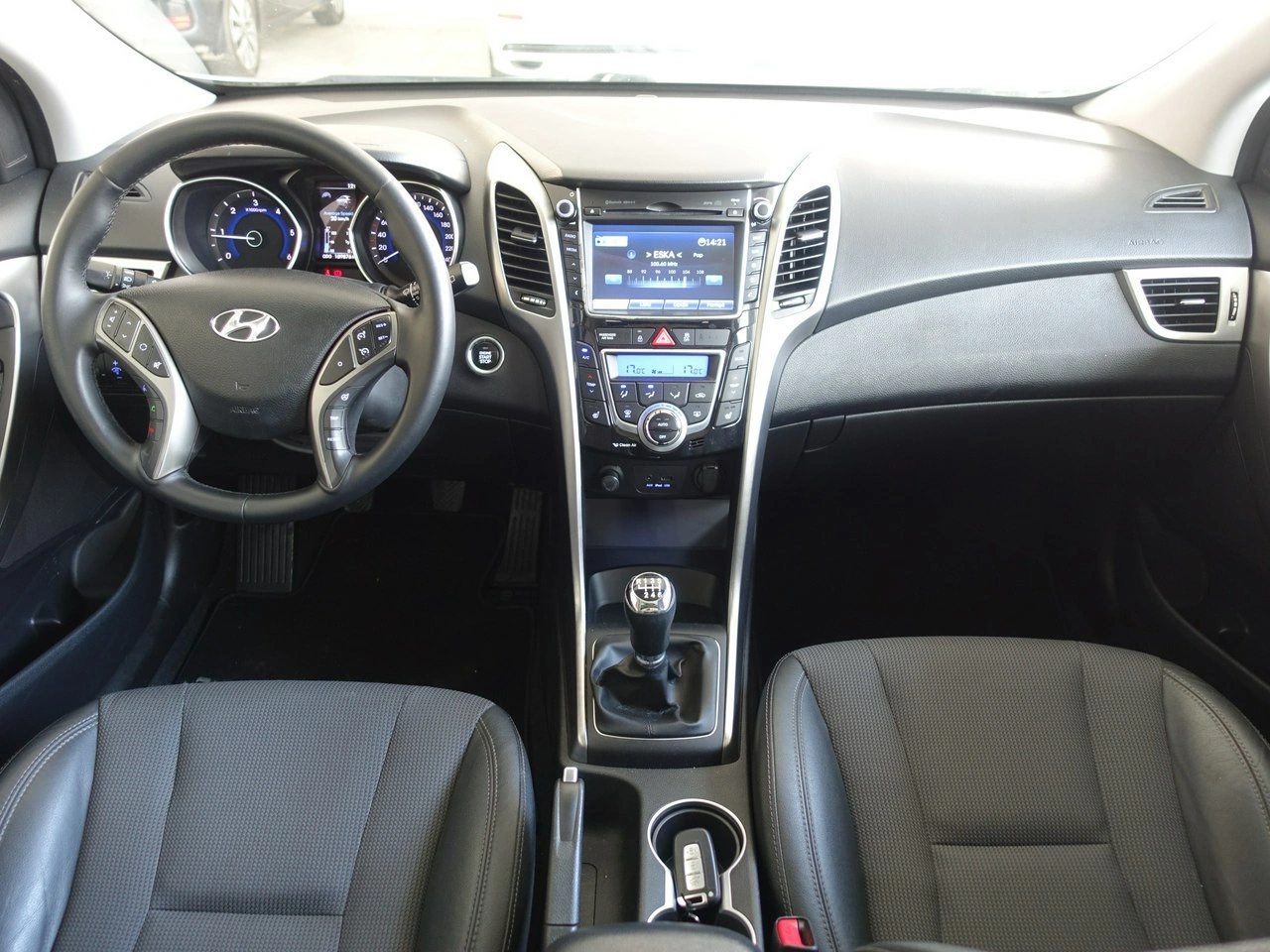 Hyundai i30 - Zdjęcie 17