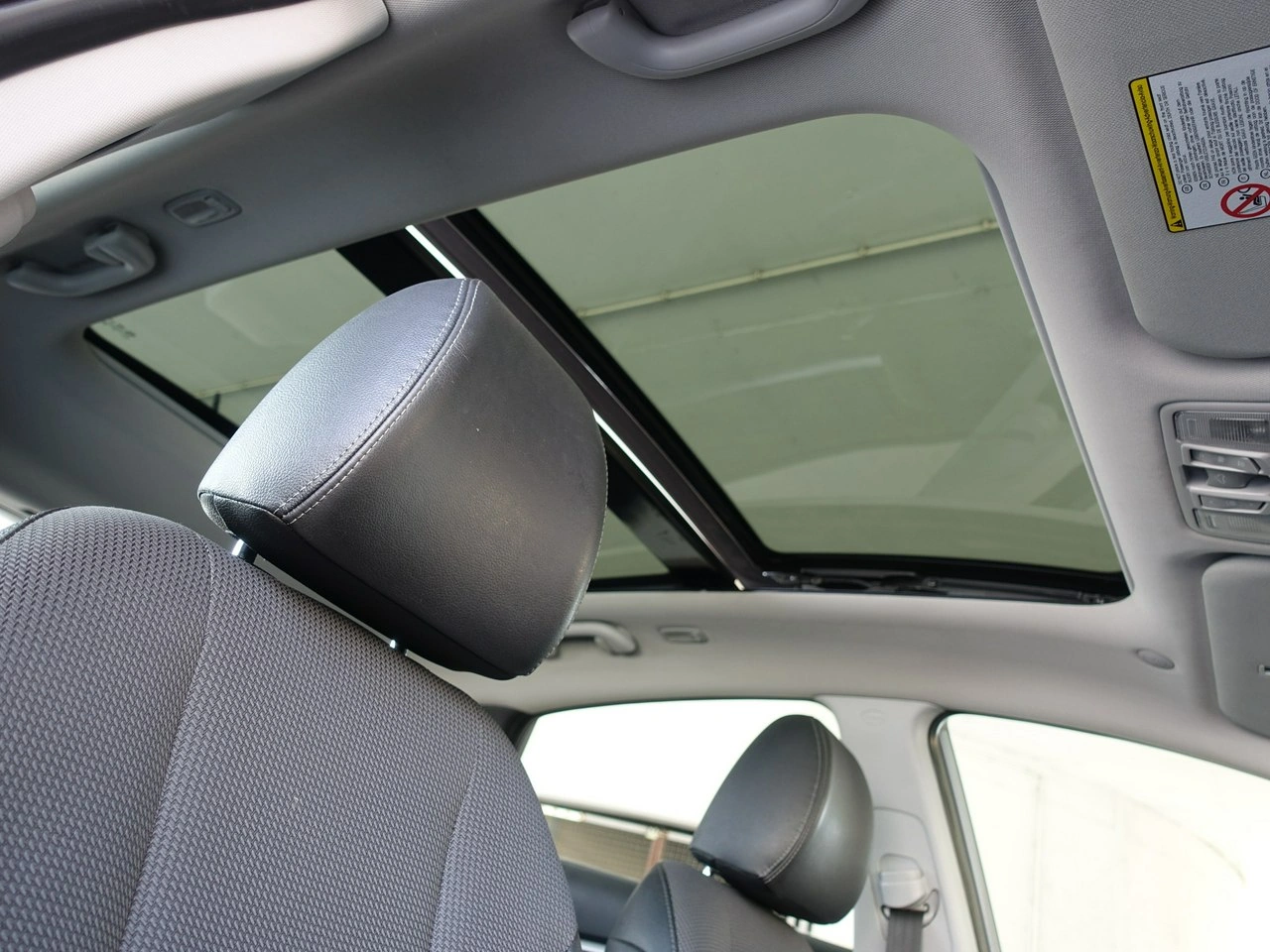 Hyundai i30 - Zdjęcie 24