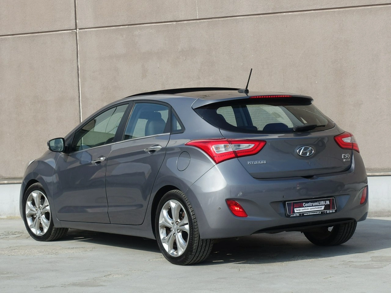 Hyundai i30 - Zdjęcie 8
