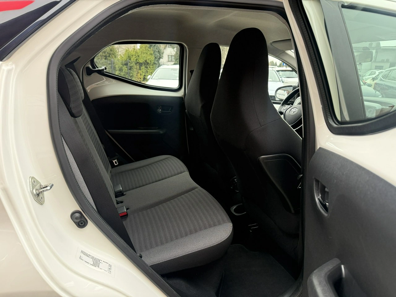 Toyota Aygo - Zdjęcie 21